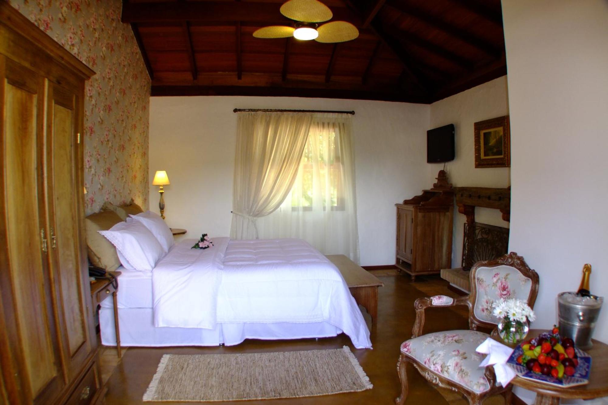 Lis Bleu Inn 3*